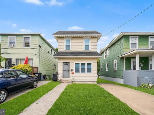 7521 River Rd, Pennsauken, NJ 08110