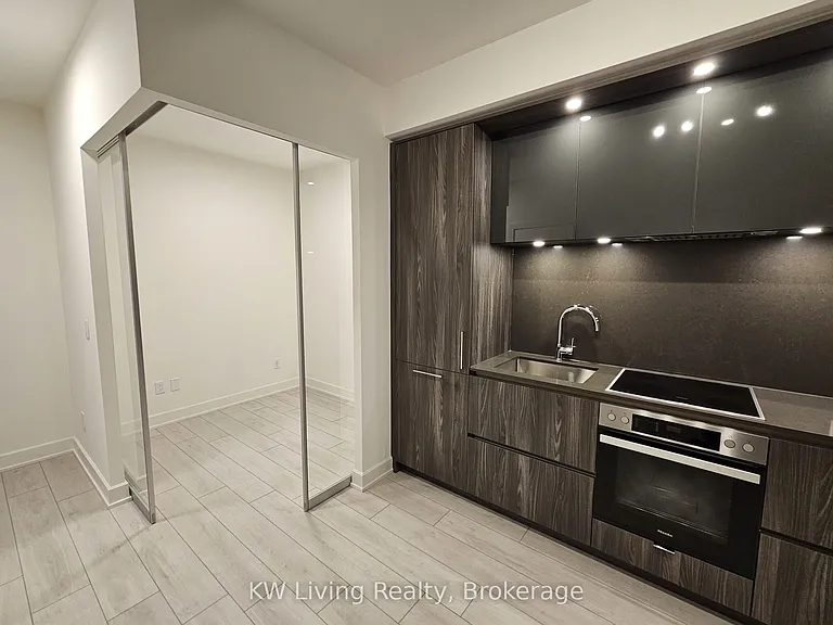 15 Mercer St #305 — Photo 11