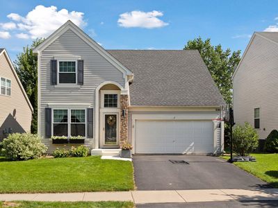 2207 Grimm Rd, Chaska, MN, 55318