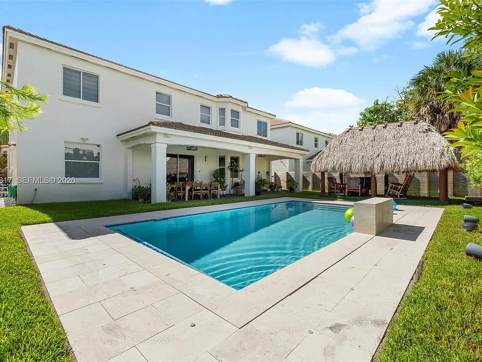 20436 SW 89th Ave