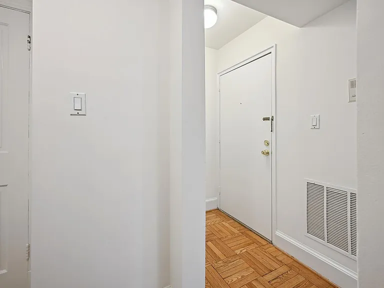 2727 Ordway St NW #3 — Photo 13
