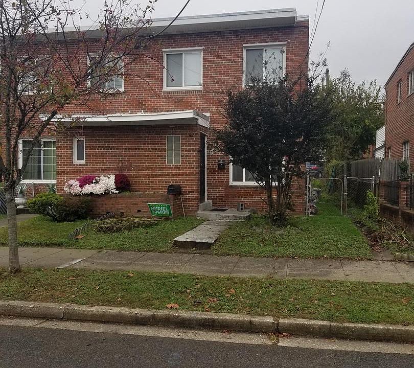 2nd image of 7502 9th St NW
