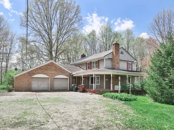 2275 E Garrison Rd, Bethel, OH 45106