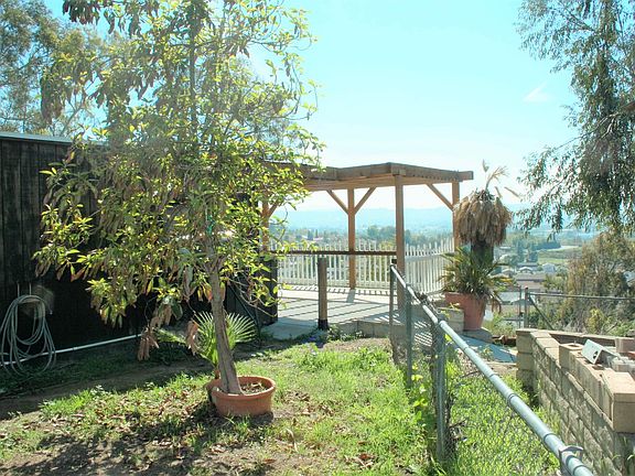 3rd image of 2759 Brookfield Pl