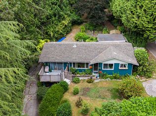2588 Lower Rd, Sunshine Coast, BC V0N2W4