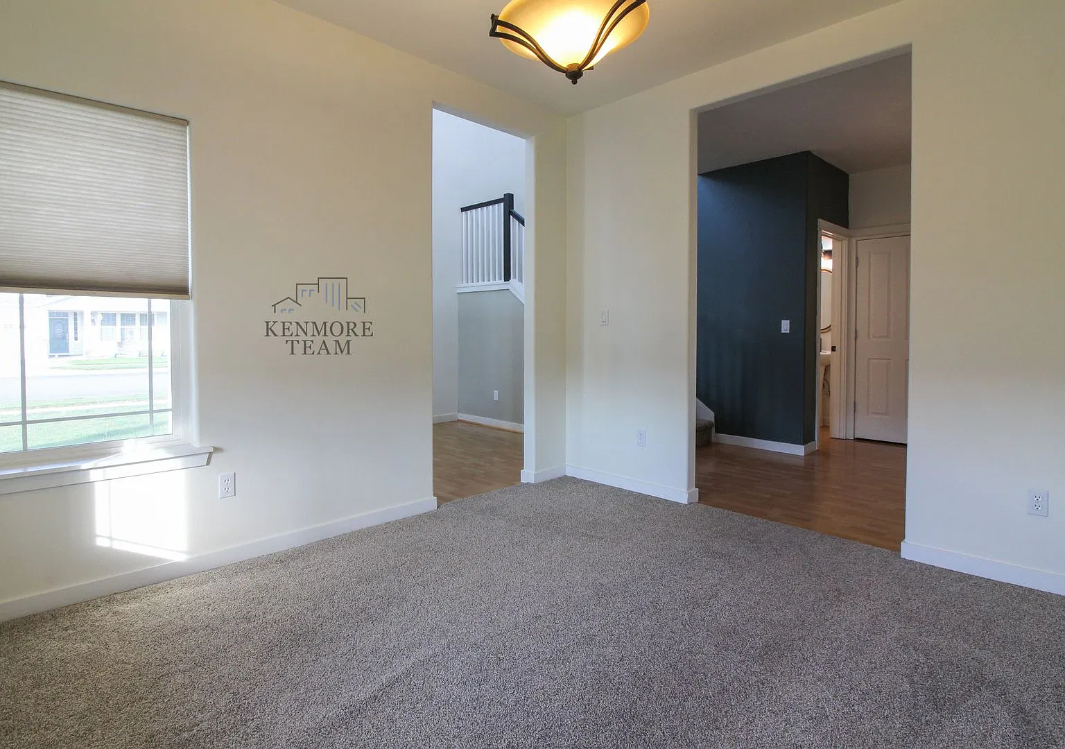 4 Bedroom, 2.5 Bath Home in Pasco — Photo 4