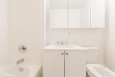 Rented by Platinum Properties