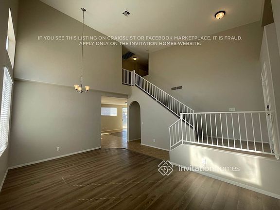 3rd image of 3608 Russian Olive St