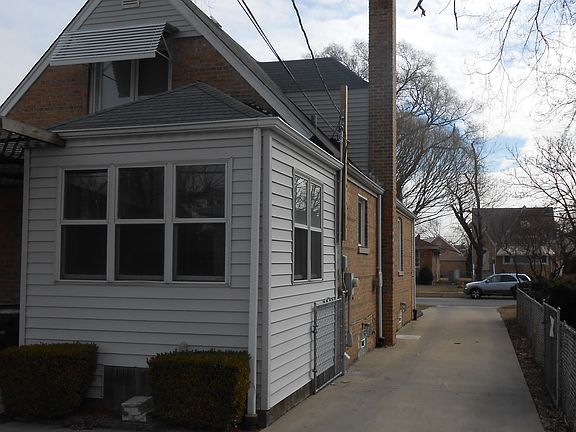 3rd image of 1736 N 73rd