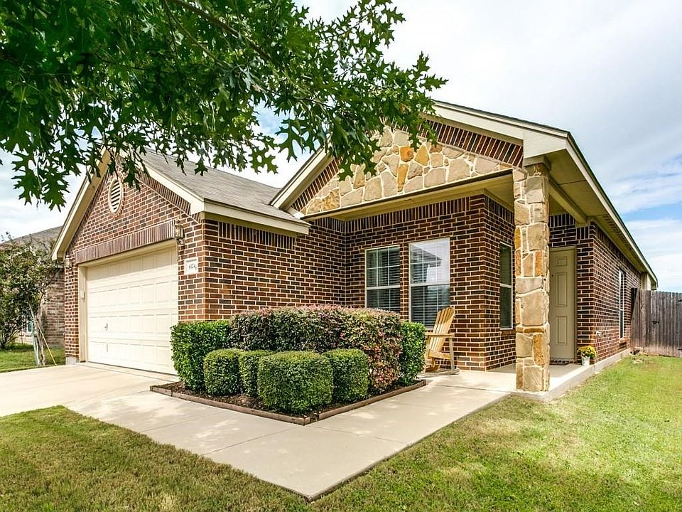 6124 Bullhead Drive...Welcome!!