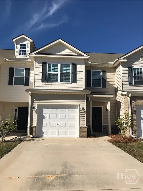 Building Photo - 400 Canyon Oak Loop