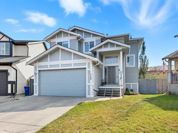 129 N Luxstone Grn SW, Airdrie, AB T4B 3B9