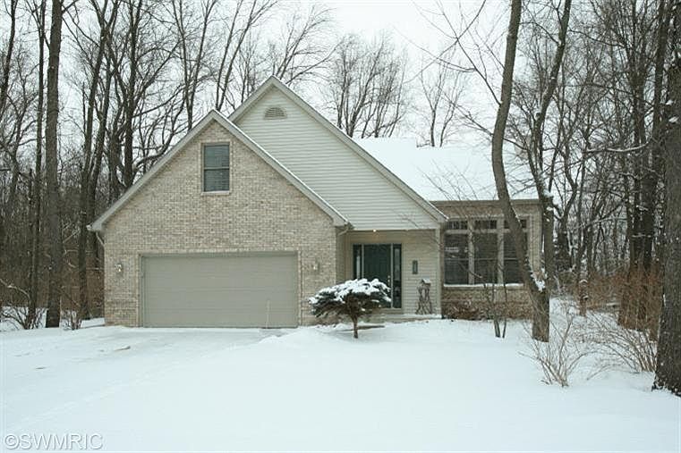 1st image of 9089 Richland Woods Dr