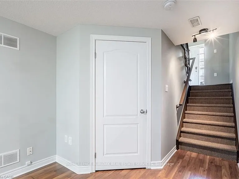 25 Liddycoat Ln — Photo 23