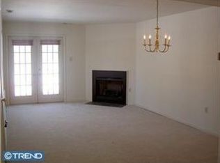 2207 Ash Grv, Ambler, PA 19002