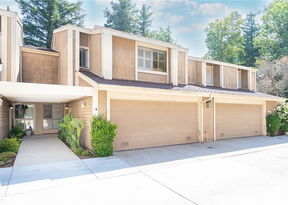 1st image of 18201 Andrea Cir N Unit 3