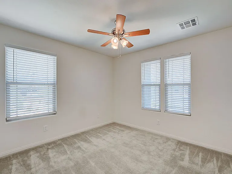 12525 Skylight View St — Photo 29