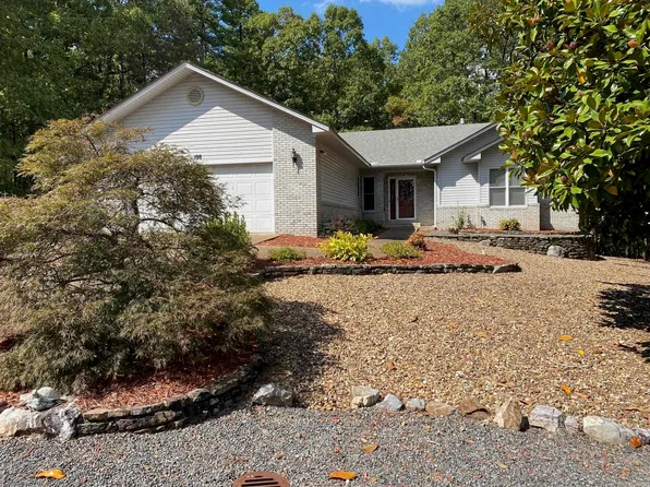 108 Castano Dr, Hot Springs, AR 71909