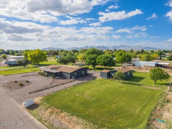 19532 W PRIMROSE Lane, Buckeye, AZ 85326