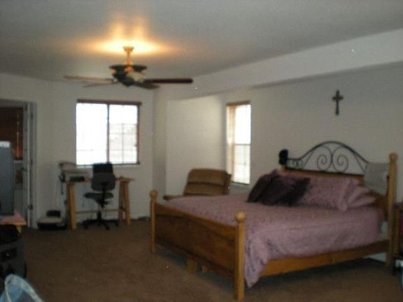 Huge master retreat w views