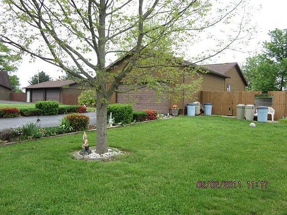 5th image of 149 Oakmont Dr
