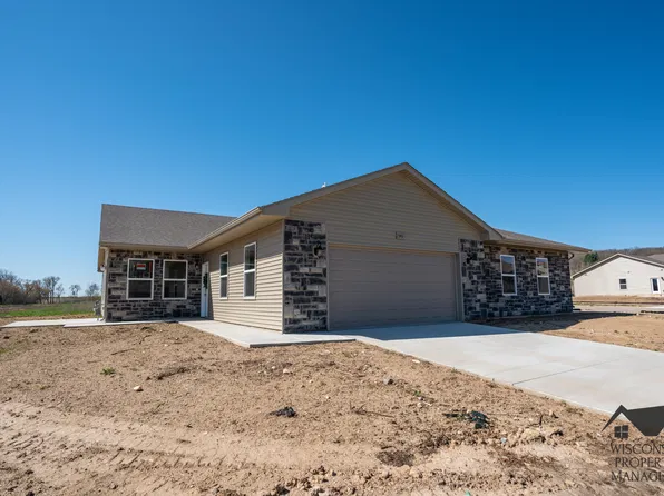 600 McKay Way, Waterloo, WI 53594