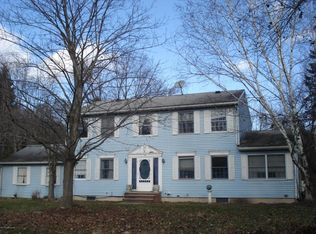 34 Snyder St, Larksville, PA 18704