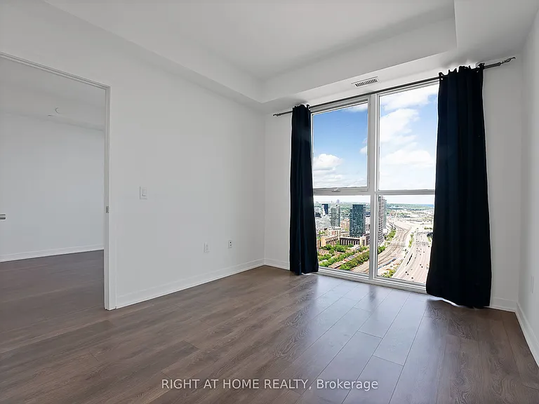 20 Richardson St #11 — Photo 21