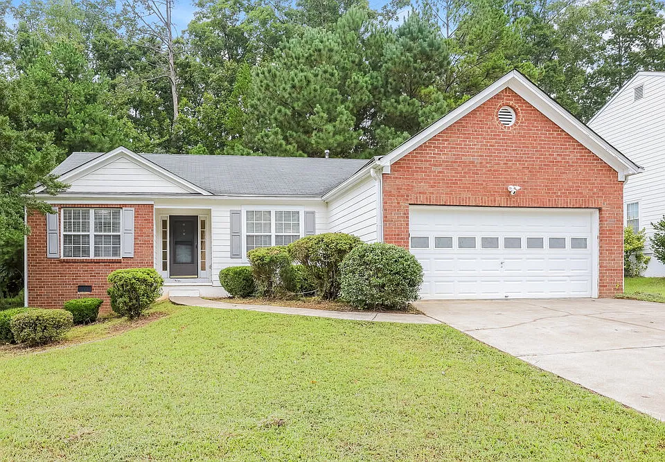 909 Shadow Lakes Dr