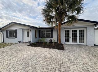 7311 San Moritz Dr, Port Richey, FL 34668