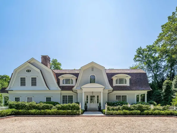 8 East Huxley Drive, Lloyd Harbor, NY 11743