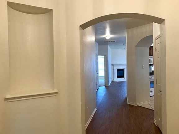 3rd image of 6325 Eagles Rest Dr