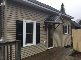 7 Kilmer Roadway, Middle Grove, NY 12850