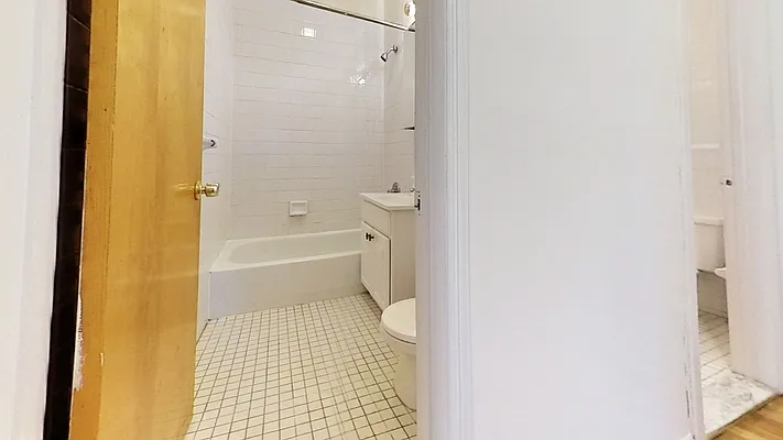 Rented by Bond New York | media 9