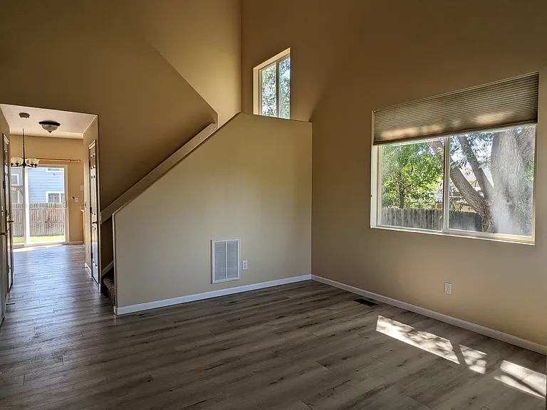 3653 Boot Spur Ct — Photo 2