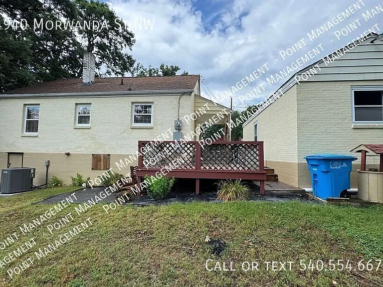 4940 Morwanda St NW — Photo 9