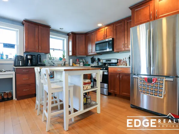 9 Baldwin Pl, Brighton, MA 02135