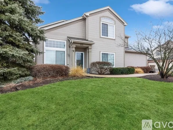 839 Asbury Dr, Aurora, IL 60502