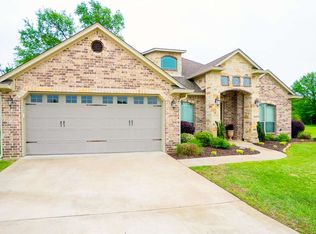 3816 Hobson Rd, Longview, TX 75605