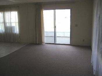 3rd image of 477 NE Onyx Way