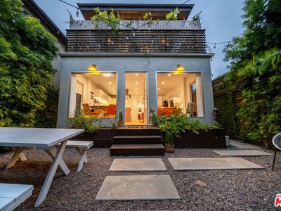 330 Venice Way, Venice, CA, 90291