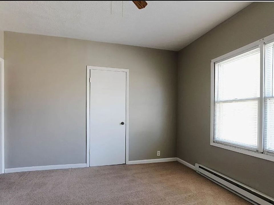 1st image of 1701 W Adams St #1701