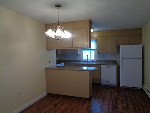 3rd image of 132 Parker St APT G1
