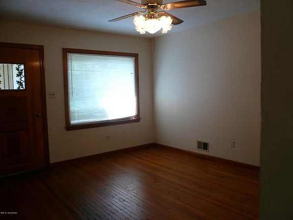 5th image of 9814 Wilton Dr