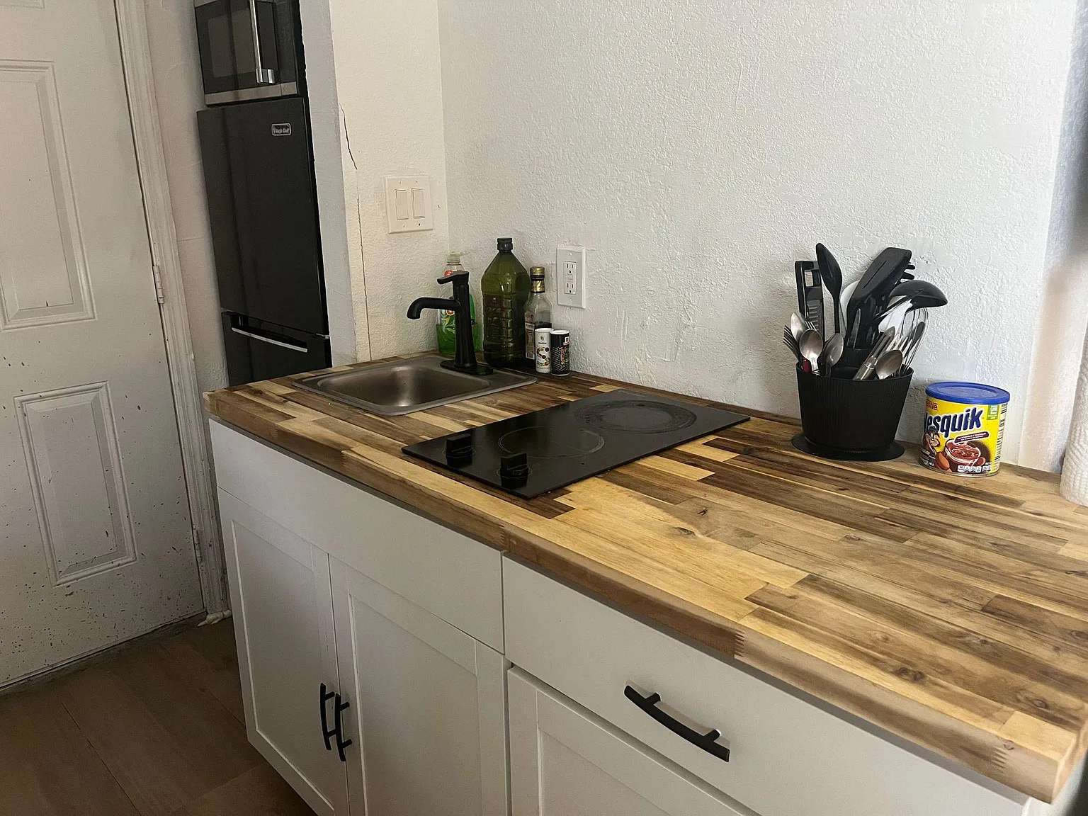 Studio, 350 sqft, $1,300 — Photo 3