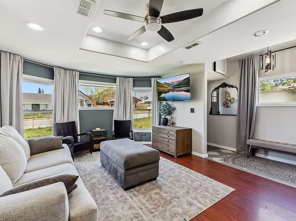 323 W 4th St, Leadville, CO 80461