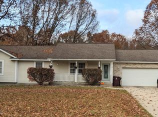 1750 Brandel Dr, Muskegon, MI 49445