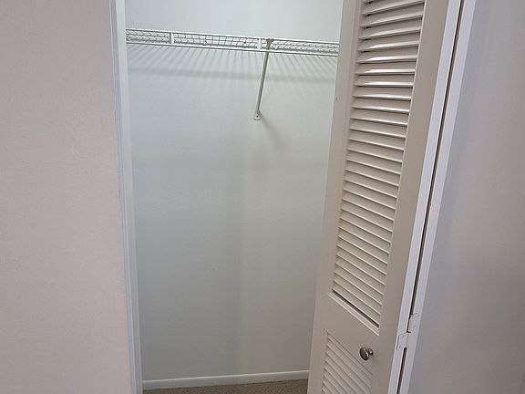 4th image of 3051 Clark Rd APT 6-A