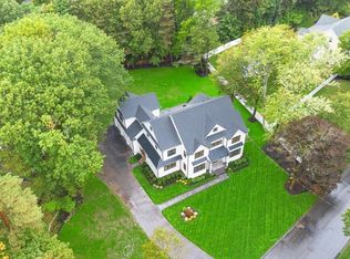 15 Peachtree Rd, Lexington, MA 02420