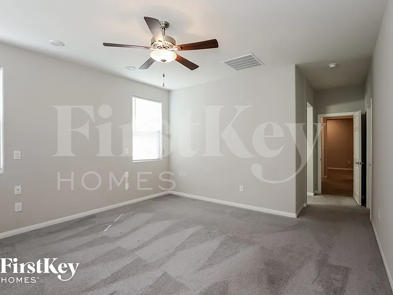 4218 Klarissa Ave — Photo 7
